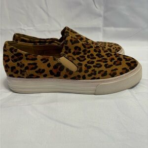 Ariat Women's Leopard Animal Print Slip On Sneakers Women’s Size 7